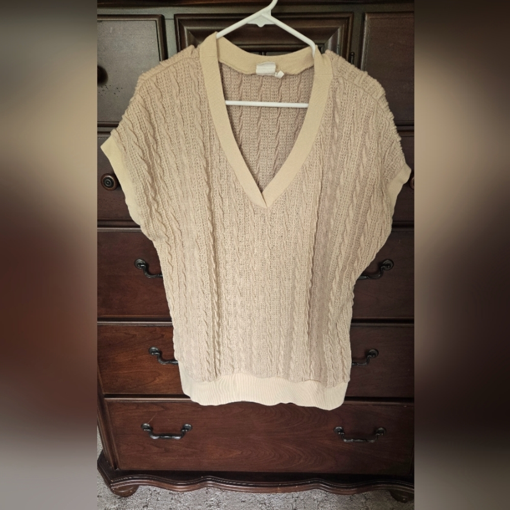 🌻Beige Cable Knit V-Neck Sweater, Sz XL